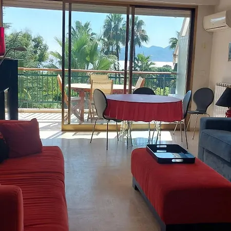Le Panoramique - - Centre - Sea View - Swimming Pool - Free Parking Apartamento Cannes