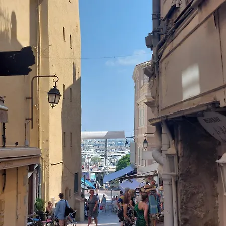 Le Panoramique - - Centre - Sea View - Swimming Pool - Free Parking Apartamento Cannes